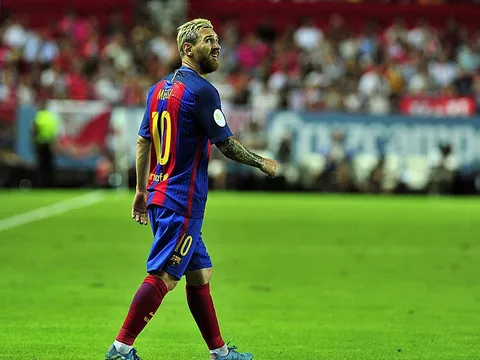 Messi là hung thần của Sevilla