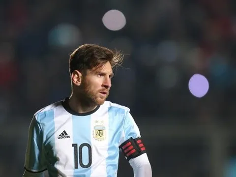 Messi rút lại lời nói, sắp tái xuất Argentina?