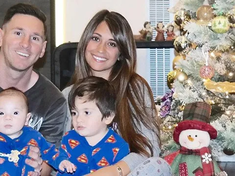 Messi: 9 tuổi biết yêu và chuyện tình đẹp rơi nước mắt