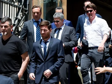 Messi, đằng sau sự ngây thơ là trùm mafia?