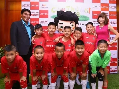 HLV Trần Minh Chiến về Bình Dương