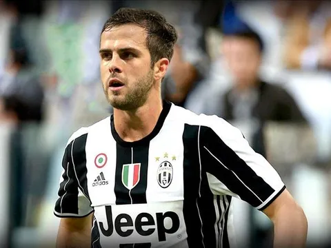 Miralem Pjanic thể hiện ra sao khi đụng độ Inter?