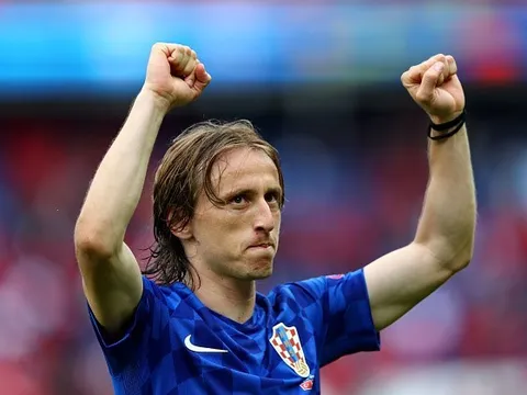 Luka Modric vắng mặt ở trận gặp Tây Ban Nha