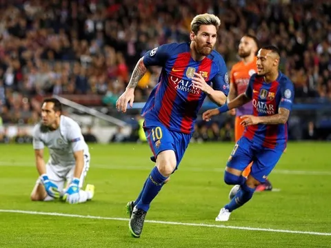 'Một nơi khác, Messi giành Quả bóng vàng'