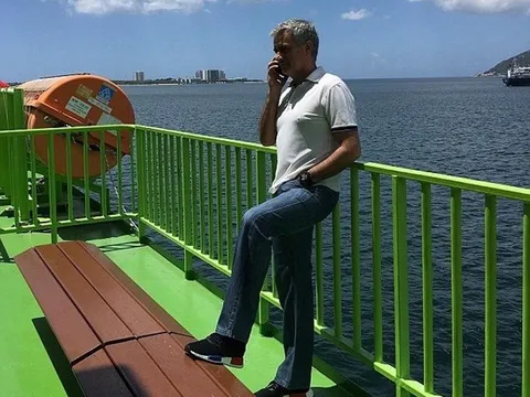 Mourinho yêu công việc ở Man Utd như thế nào?
