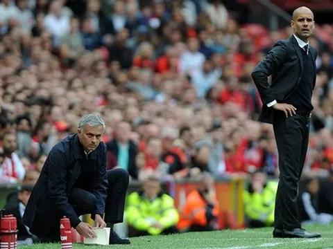 Khi Mourinho đưa mặt mời Guardiola tát