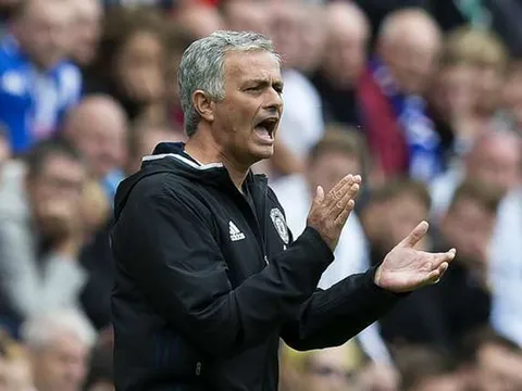 Man Utd vs Dortmund: Khó mà không khó