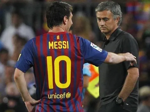 Mourinho lên tiếng về phi vụ "cuỗm" Messi
