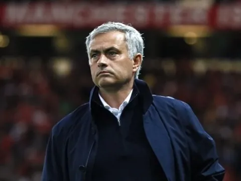 Jose Mourinho nói gì về màn ra mắt của Paul Pogba?