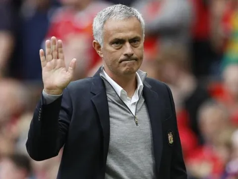 Mourinho phủ nhận tin đồn quay lại trù dập dàn sao Real