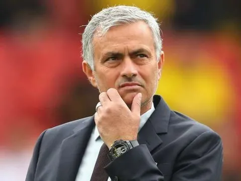 Mourinho: "Trọng tài báo hại Man Utd thua trận"