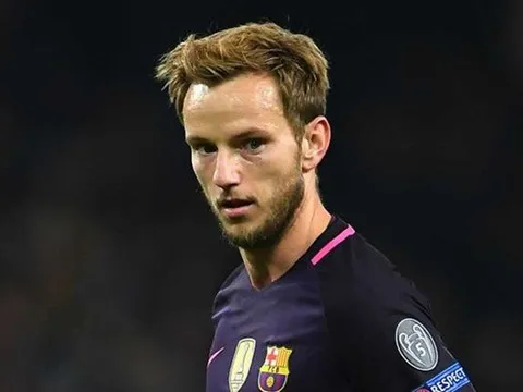 M.U bất ngờ nhắm tiền vệ Barca