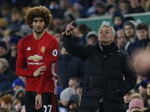 Góc chiến thuật: Mourinho thiếu bản lĩnh, đừng trách Fellaini