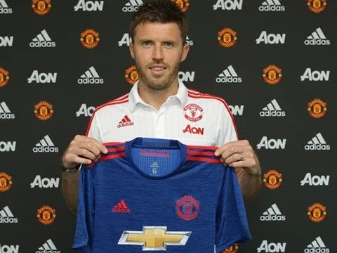 M.U định đoạt xong tương lai Michael Carrick