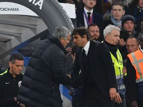 M.U thua sấp mặt, Mourinho tức tối chửi Conte