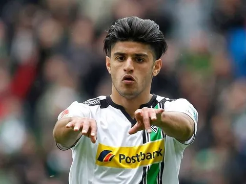 Mua cầu thủ, Klopp quyết ăn thua đủ với Dortmund