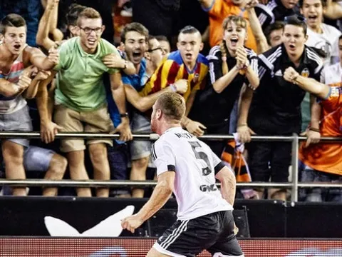Mustafi viết ‘tâm thư’ gửi fan Valencia