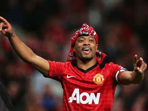 Nếu ở đây, Patrice Evra sẽ gọi Man United là gì?