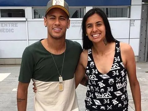 Neymar muốn gắn bó trọn đời với Barca