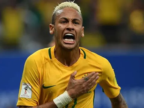 Neymar xuất sắc hơn Ronaldo và Romario