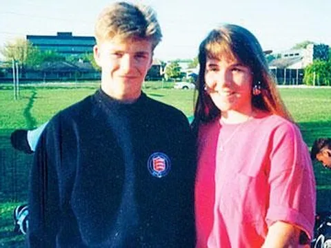 Người đầu tiên được nghe Beckham nói “anh yêu em”
