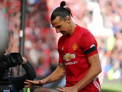 Nhìn Ibra, Mourinho có dám tàn nhẫn?