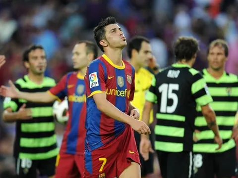 Nhìn lại trận thua muối mặt của Barca trước Hercules ngay trên sân nhà