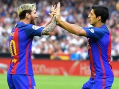 Nhờ Suarez, Messi sẽ gia hạn với Barca
