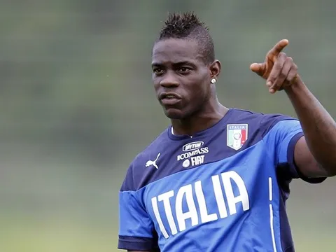 Những bàn thắng kinh điển của Mario Balotelli