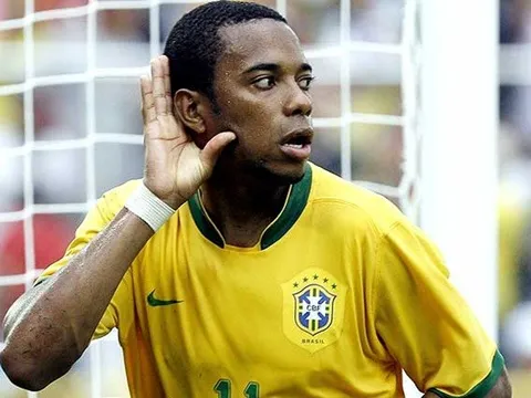 Những kĩ năng điêu luyện của Robinho