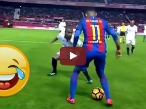 Những pha xử lý hỏng đáng xấu hổ của Neymar, Pirlo, Ronaldo, Torres