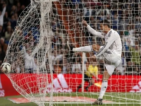 Những tình huống nổi giận với đồng đội của Ronaldo