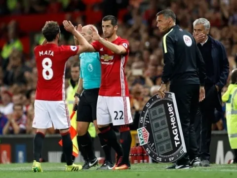 Đang dưỡng thương, Mkhitaryan vẫn không quên cám ơn NHM