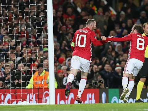 Nổ súng liên tục, M.U hạ đẹp Feyenoord tại Old Trafford