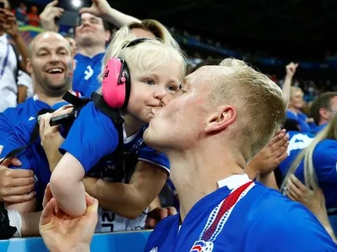 Nói về Iceland, hãy nói về quốc gia dễ thương nhất thế giới bóng đá