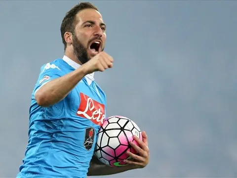 Nóng: Juve bất ngờ đạt thỏa thuận cá nhân với Higuain