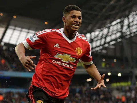 Ơn giời, Marcus Rashford đã được cứu