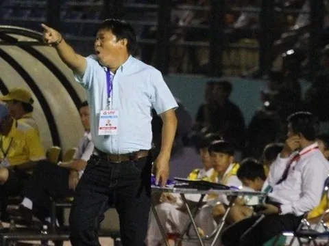 Ông Đặng Trần Chỉnh chia tay Bình Dương