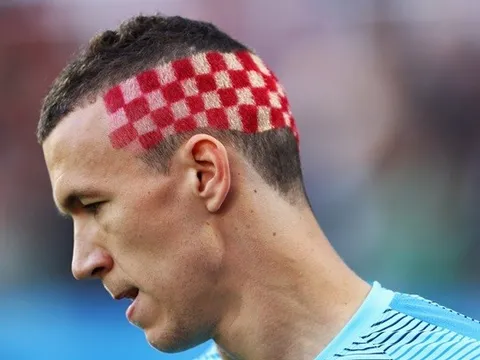 Chiêm ngưỡng kiểu tóc caro cực dị của Ivan Perisic
