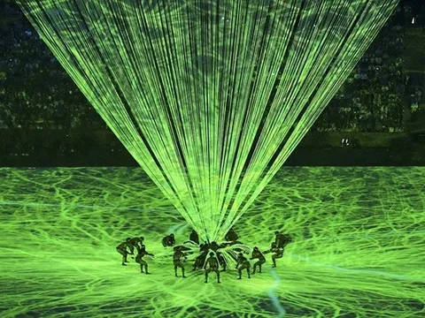 Pháo hoa, kỹ xảo ánh sáng rực rỡ đêm khai mạc Olympics Rio