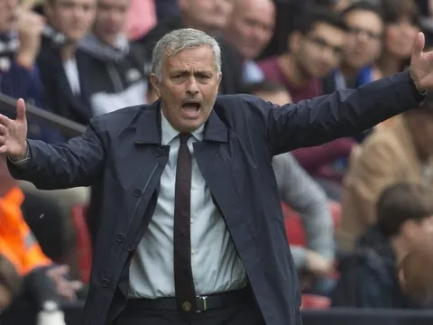 Phiên bản "Van Gaal 2.0" và những con số đáng quên