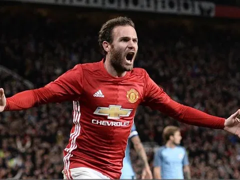 Phil Neville chỉ ra tố chất đặc biệt của Juan Mata