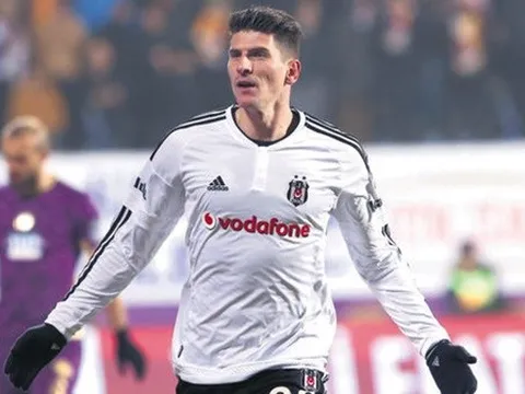 Phong độ chói sáng của Mario Gomez trong màu áo Besiktas