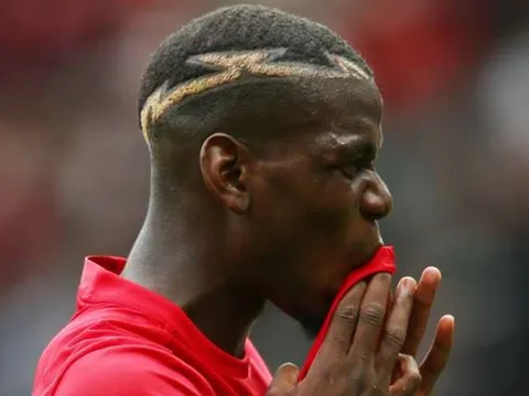 Pogba quá nghiệp dư, chỉ tội nghiệp Fellaini