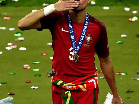 Pepe: Cái kết đẹp của một gã xấu trai