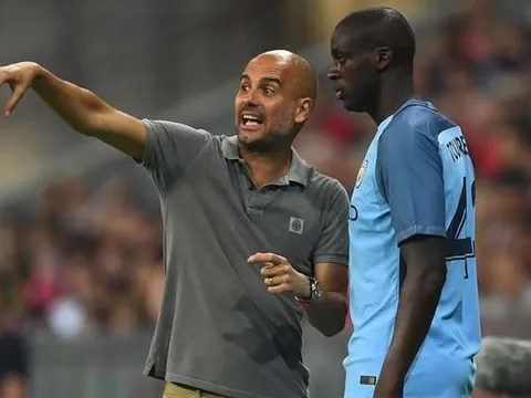 PSG muốn có cả Toure lẫn Schweinsteiger