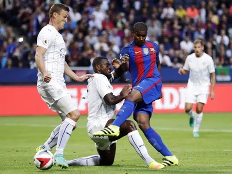 Quên hộ chiếu, tân binh Marlon Santos bị Neymar làm 'bẽ mặt' trên mạng xã hội
