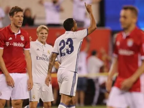 Tuyệt phẩm sút xa của Danilo giúp Real quật ngã Bayern