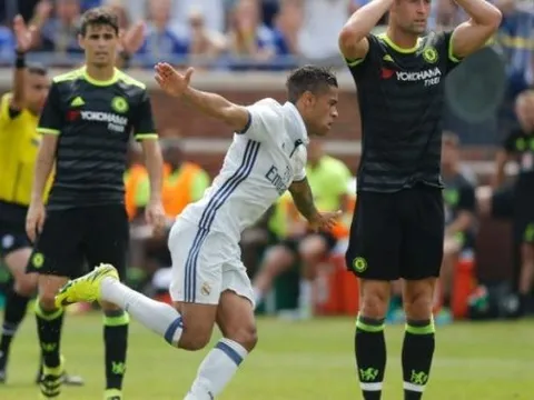 Đá như mơ ngủ, Chelsea bị Real dẫn 3-0 trong 45 phút đầu
