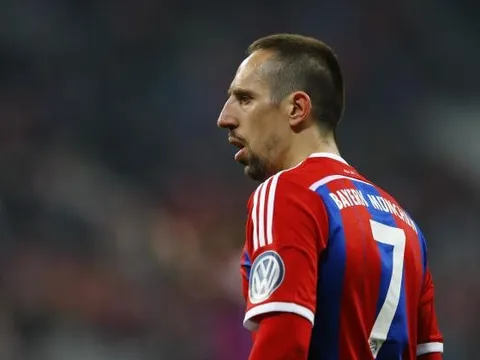 Ribery chính thức ở lại Bayern